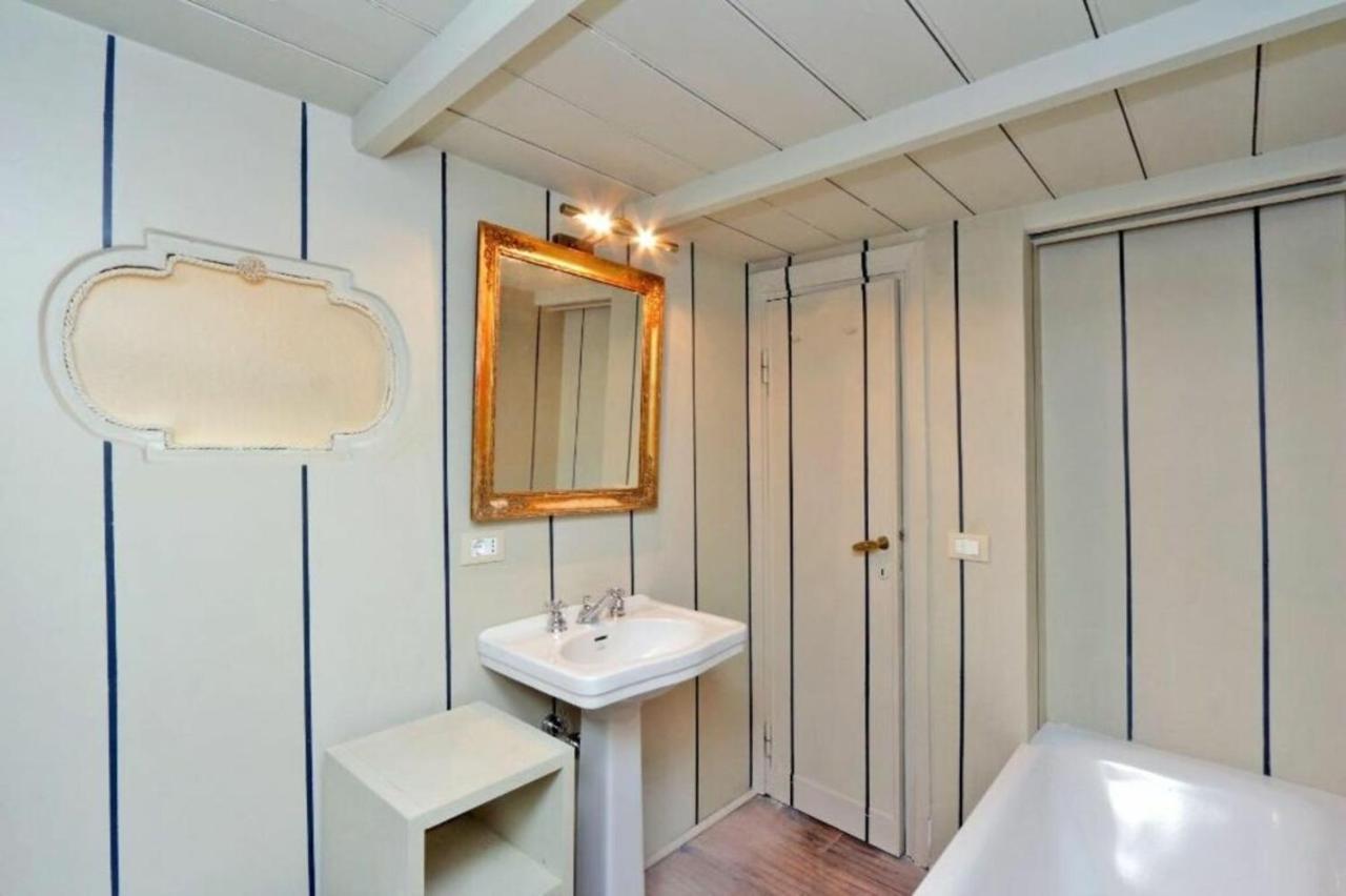 Studio Apt In Rome City Centre Via Gregoriana By Halldis Ngoại thất bức ảnh